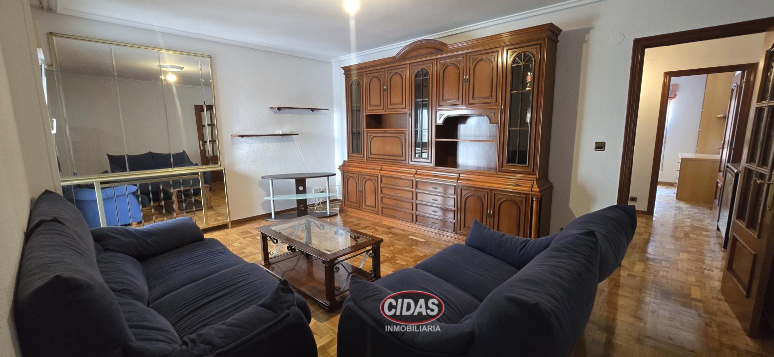 Flat for Sale in Oviedo