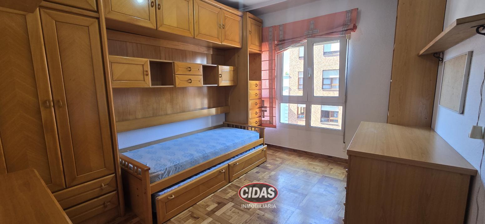 Flat for Sale in Oviedo