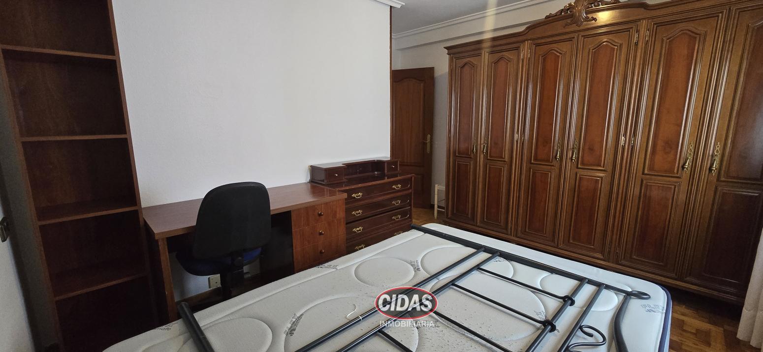 Flat for Sale in Oviedo