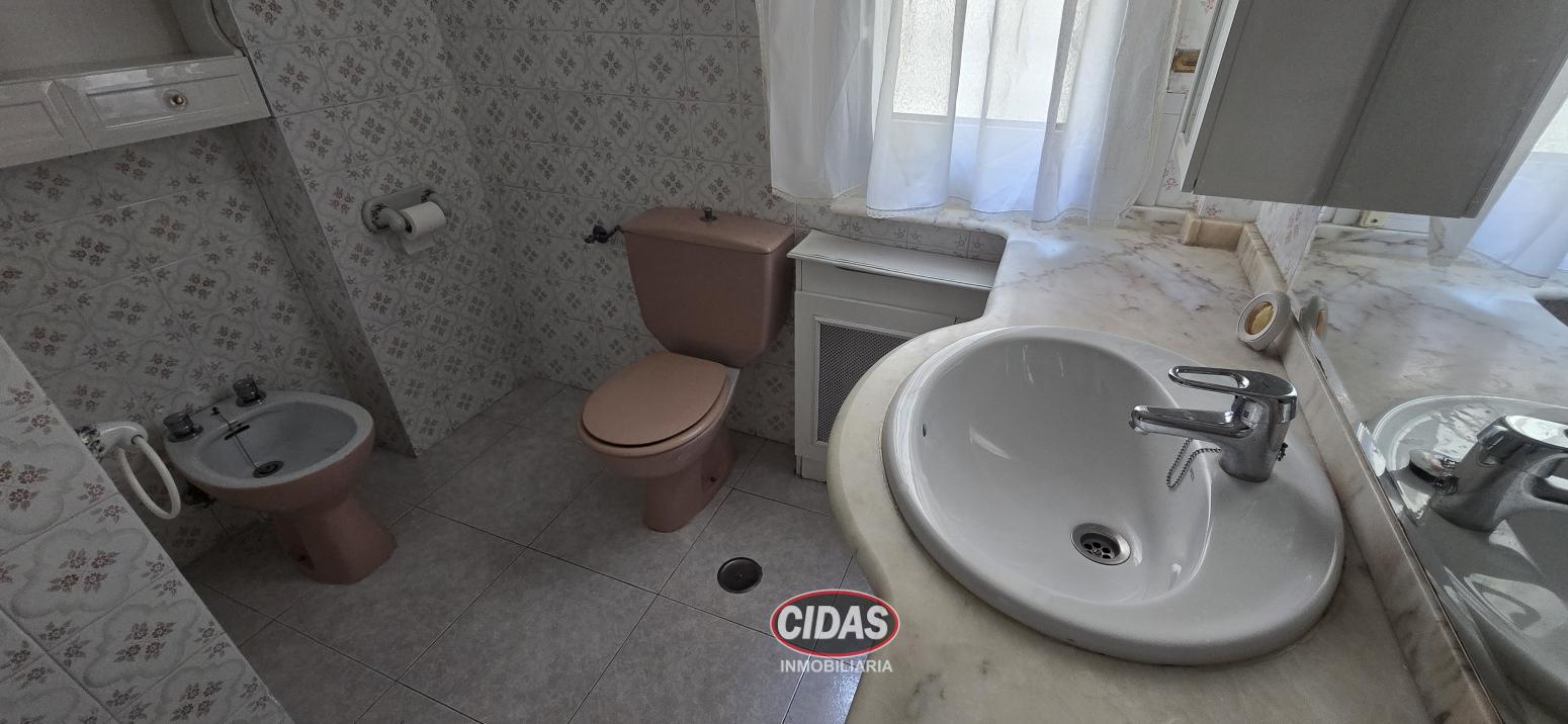Flat for Sale in Oviedo