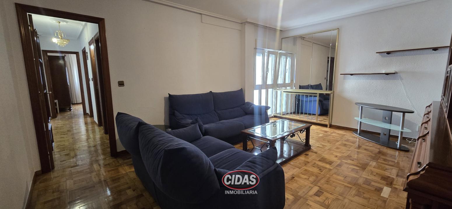 Flat for Sale in Oviedo
