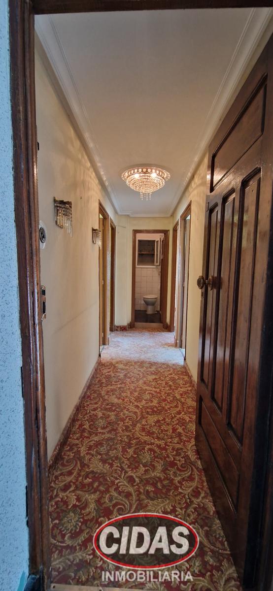 Flat for Sale in Oviedo
