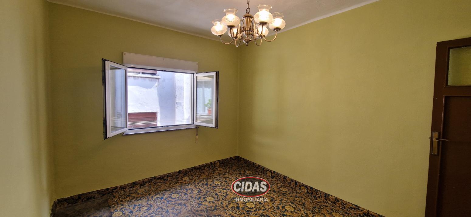 Flat for Sale in Oviedo