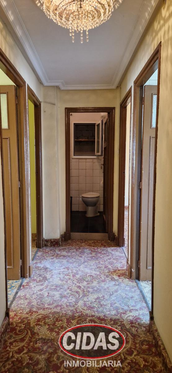 Flat for Sale in Oviedo