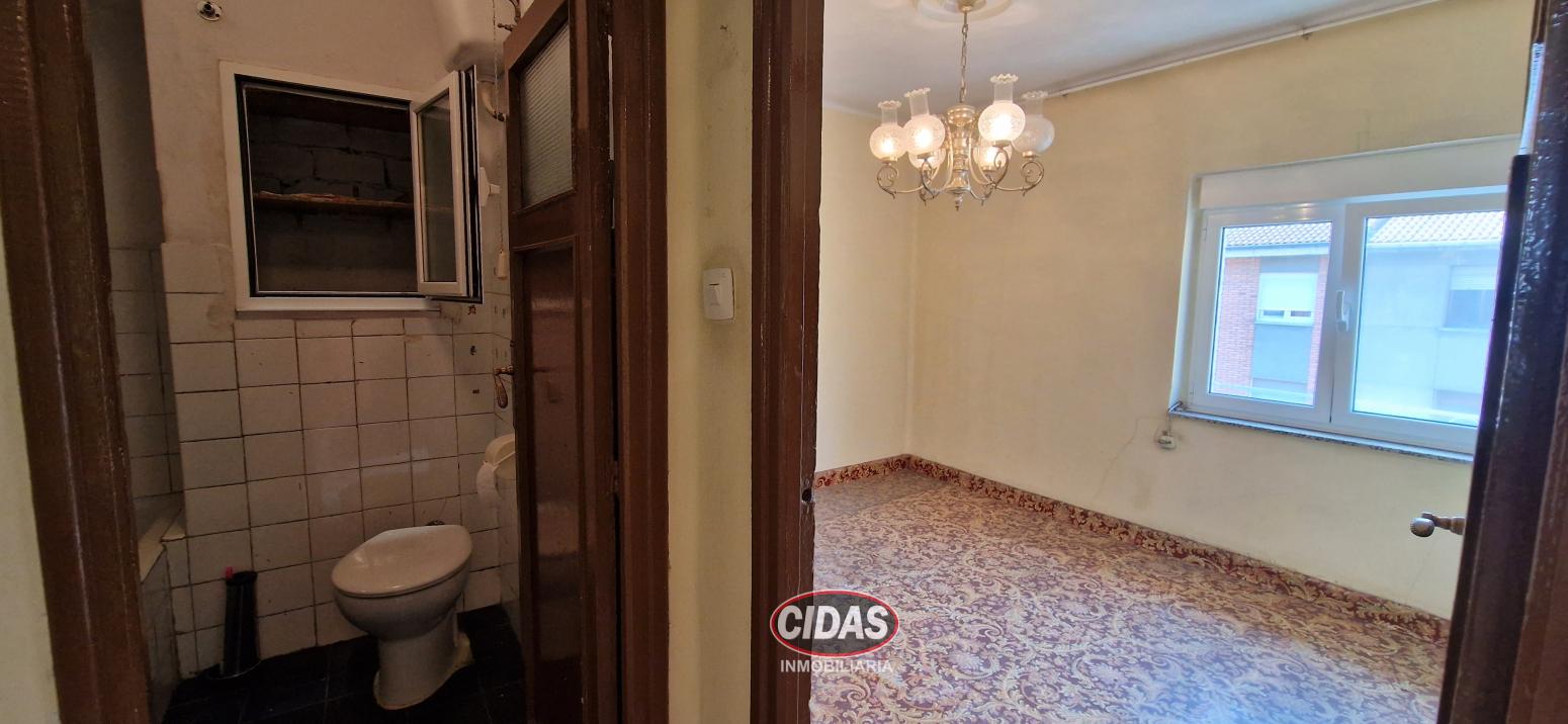 Flat for Sale in Oviedo