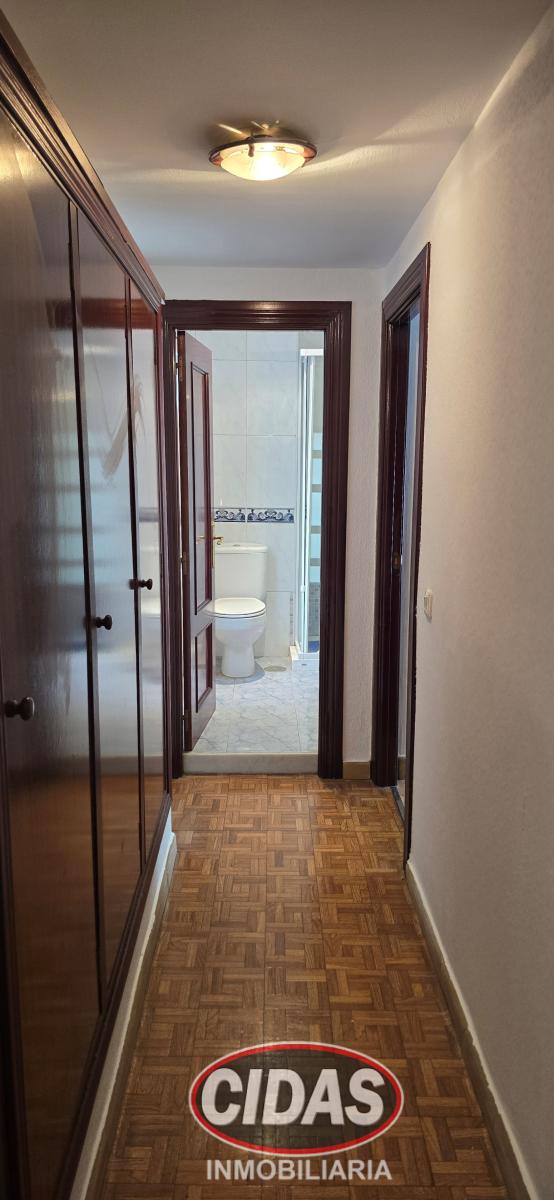 Flat for Sale in Oviedo