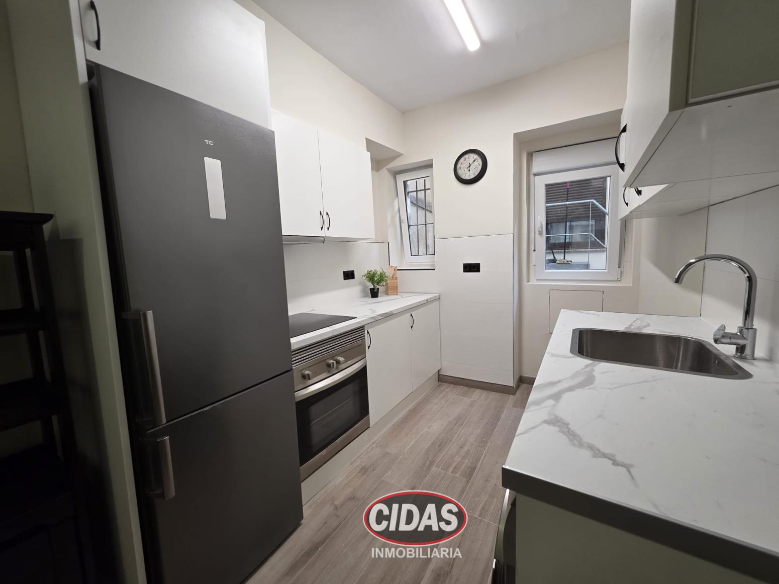 Flat for Sale in Oviedo