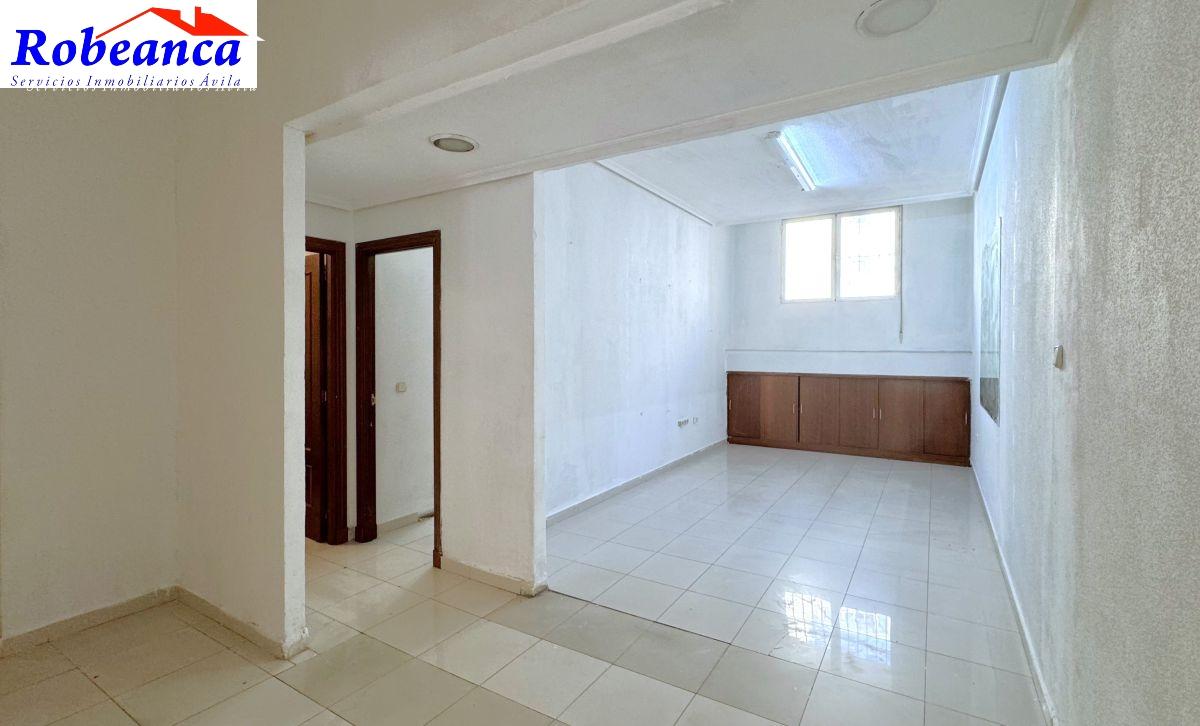 Premise for Rent in Ávila