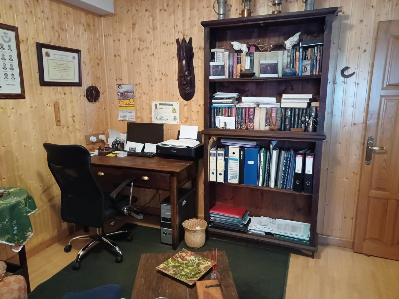 Chalet for Sale in Cangas del Narcea