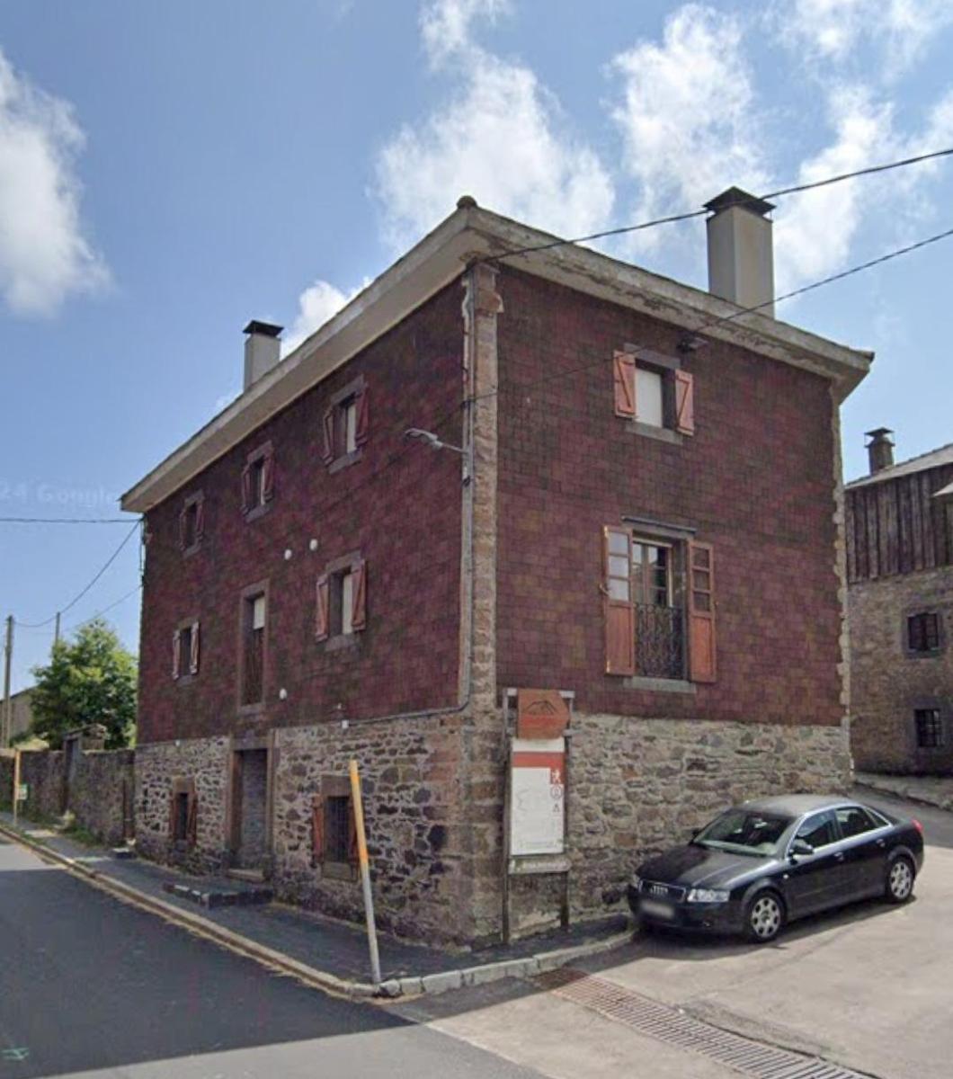 Chalet for Sale in Cangas del Narcea