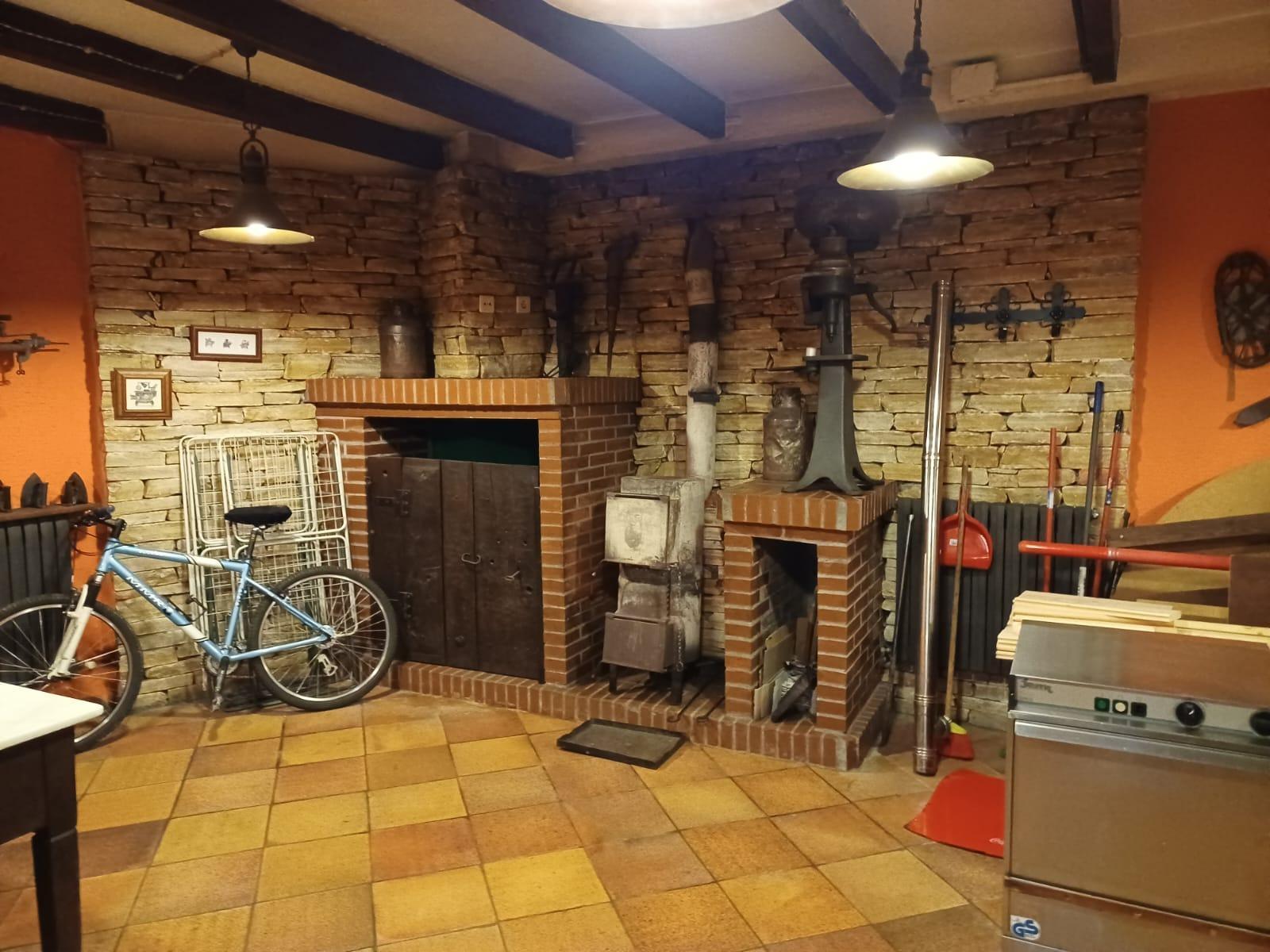 Chalet for Sale in Cangas del Narcea