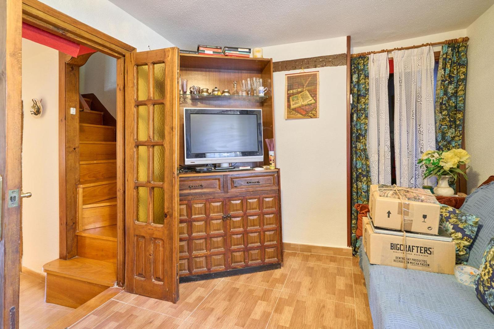 Chalet for Sale in Navacarros