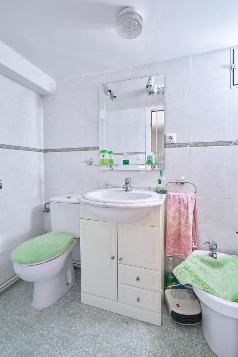 Chalet for Sale in Navacarros