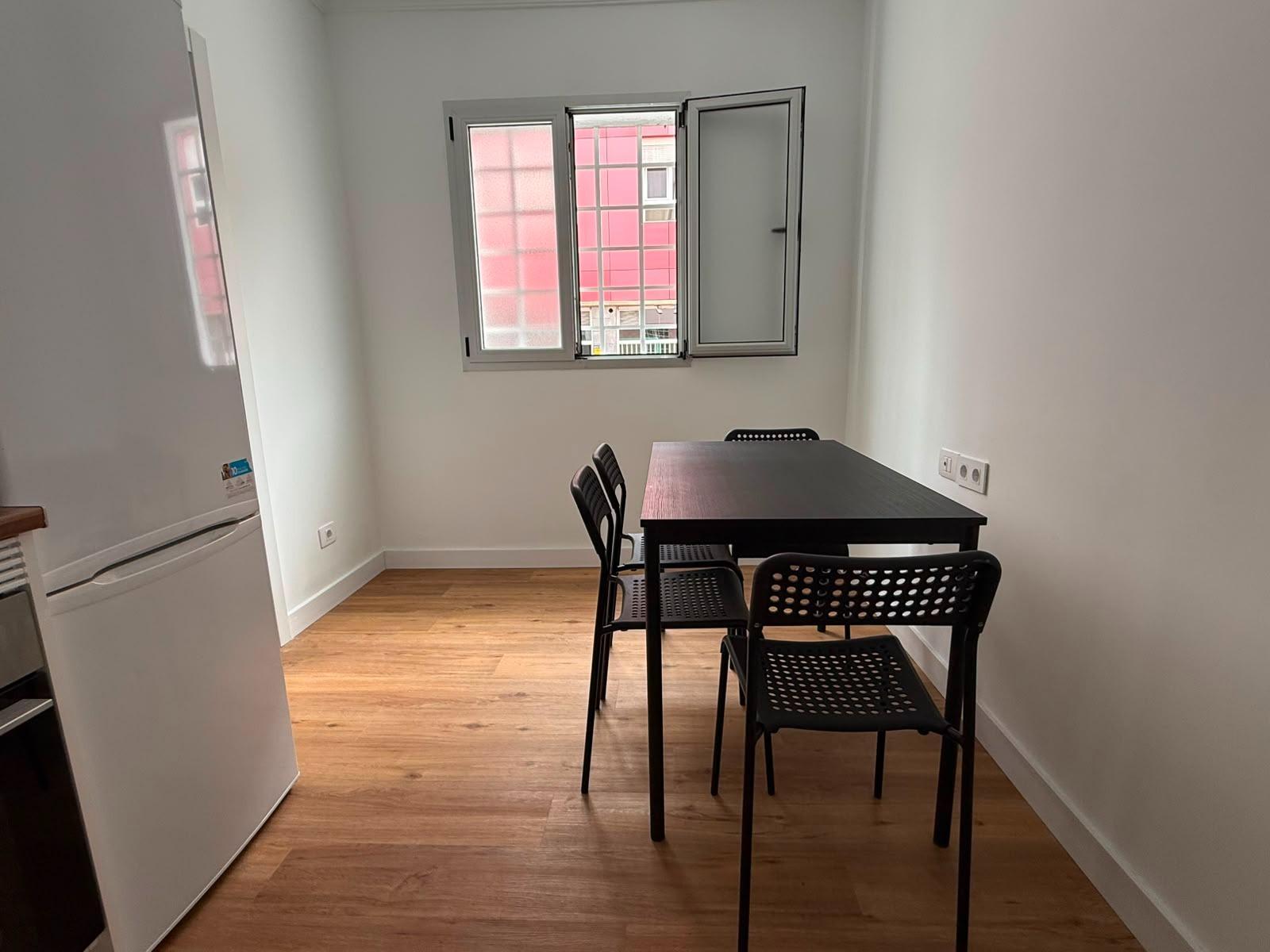 Flat for Sale in Las Palmas de Gran Canaria