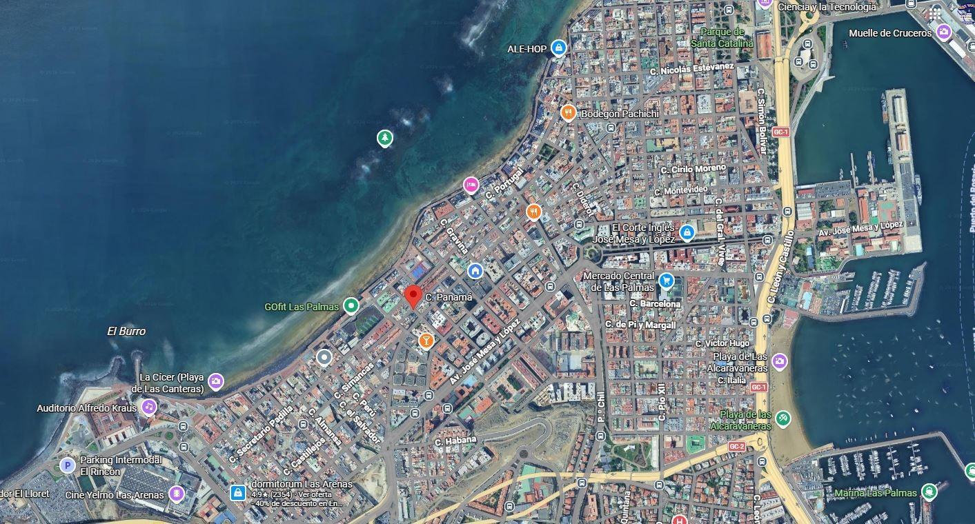 Flat for Sale in Las Palmas de Gran Canaria