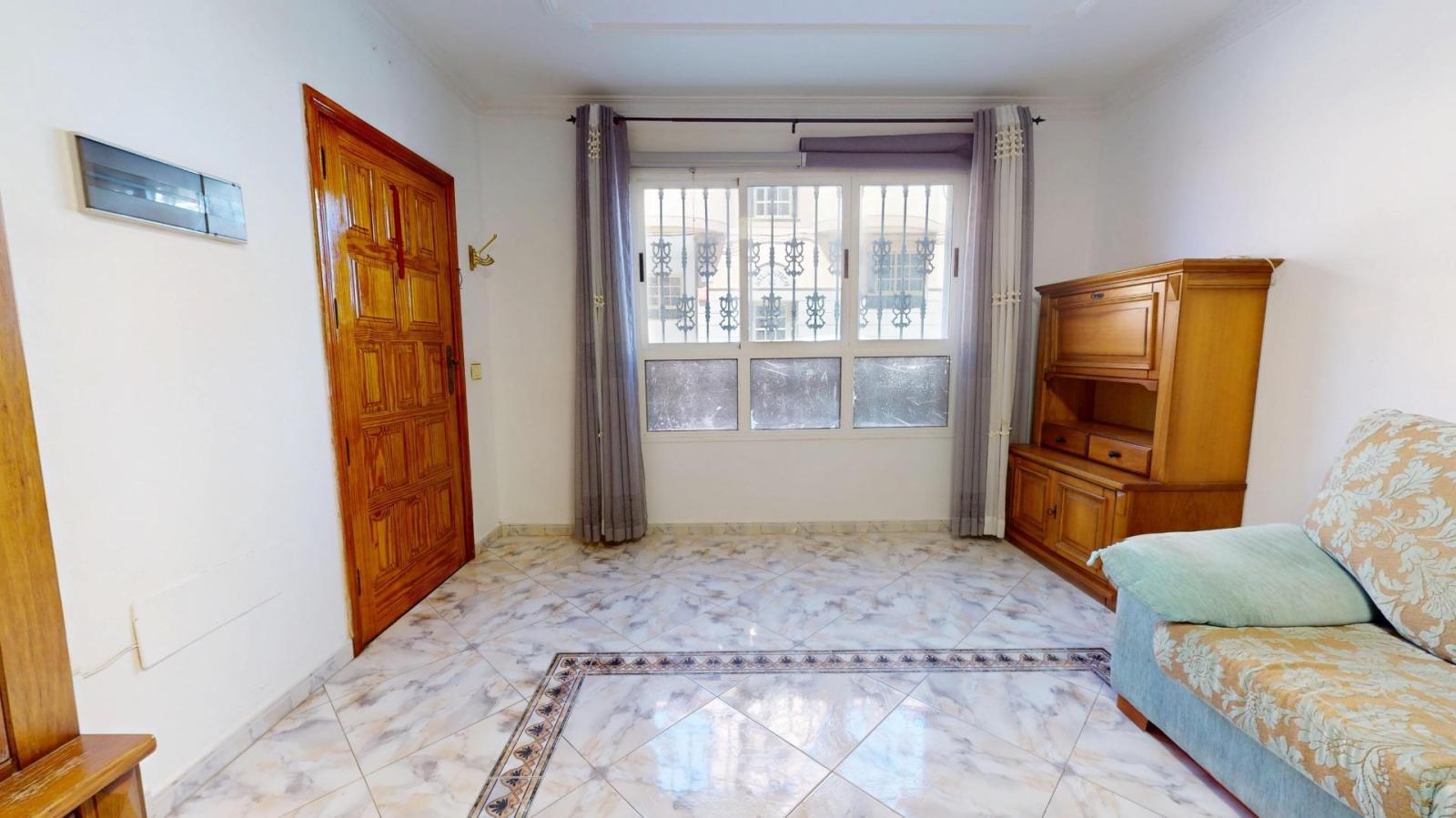 Flat for Sale in Agüimes