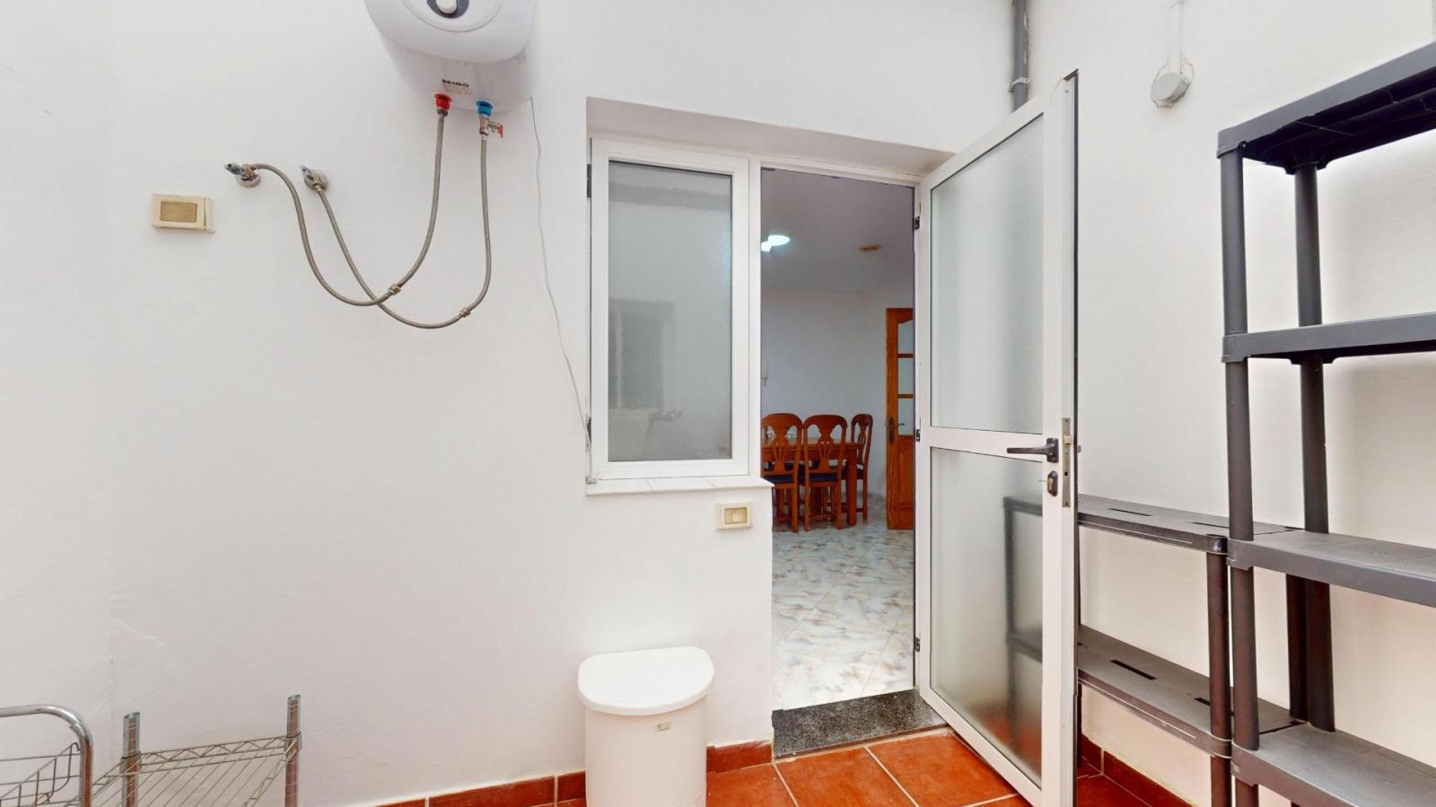 Flat for Sale in Agüimes