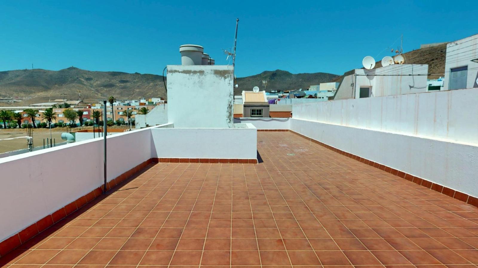 Flat for Sale in Agüimes