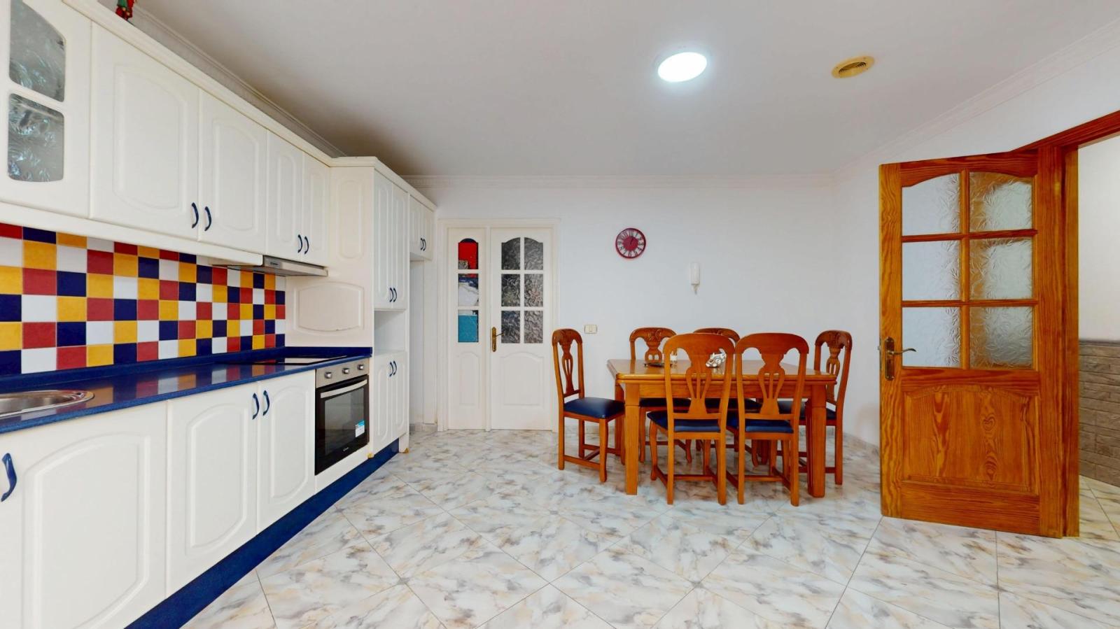 Flat for Sale in Agüimes