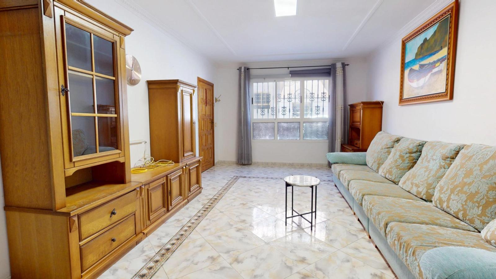 Flat for Sale in Agüimes
