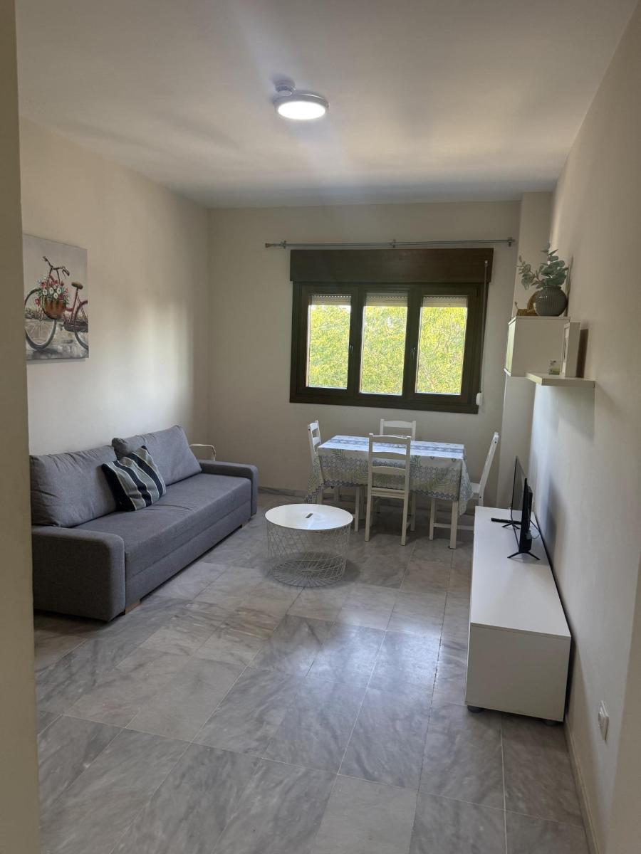 Flat for Sale in Bormujos