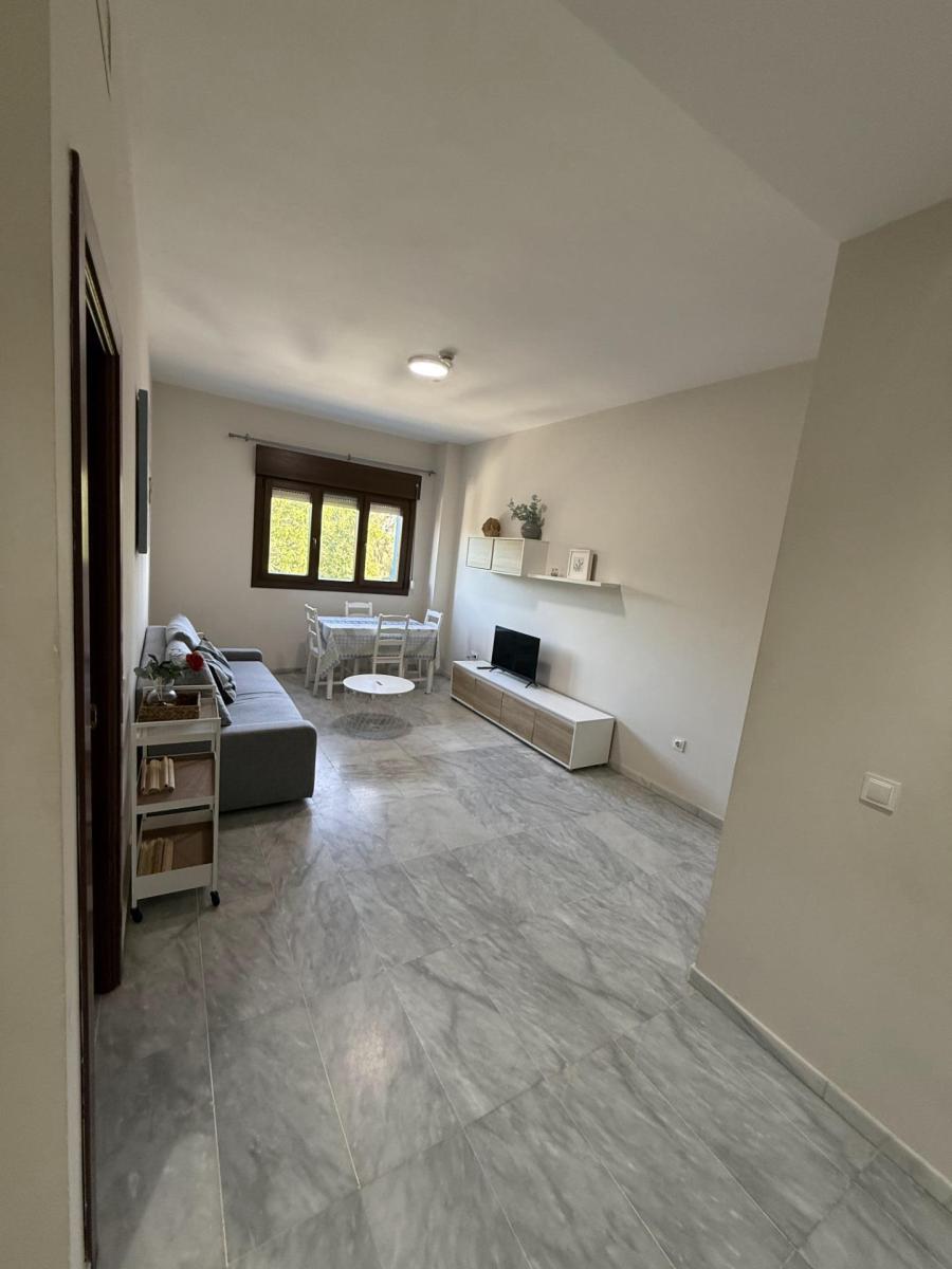 Flat for Sale in Bormujos