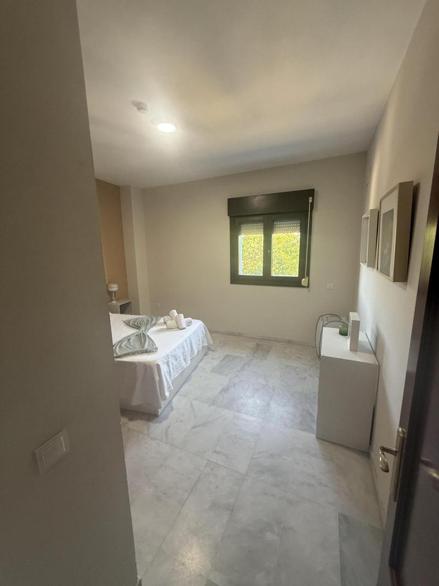 Flat for Sale in Bormujos