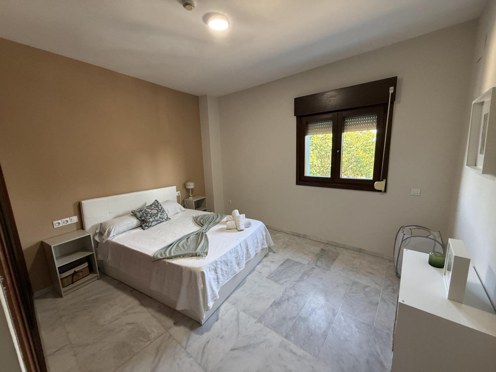 Flat for Sale in Bormujos