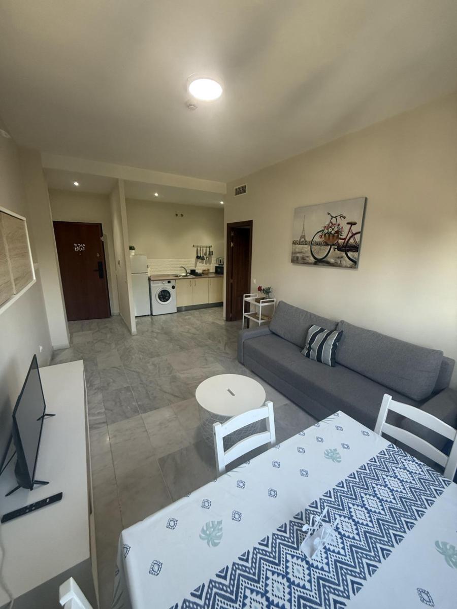 Flat for Sale in Bormujos