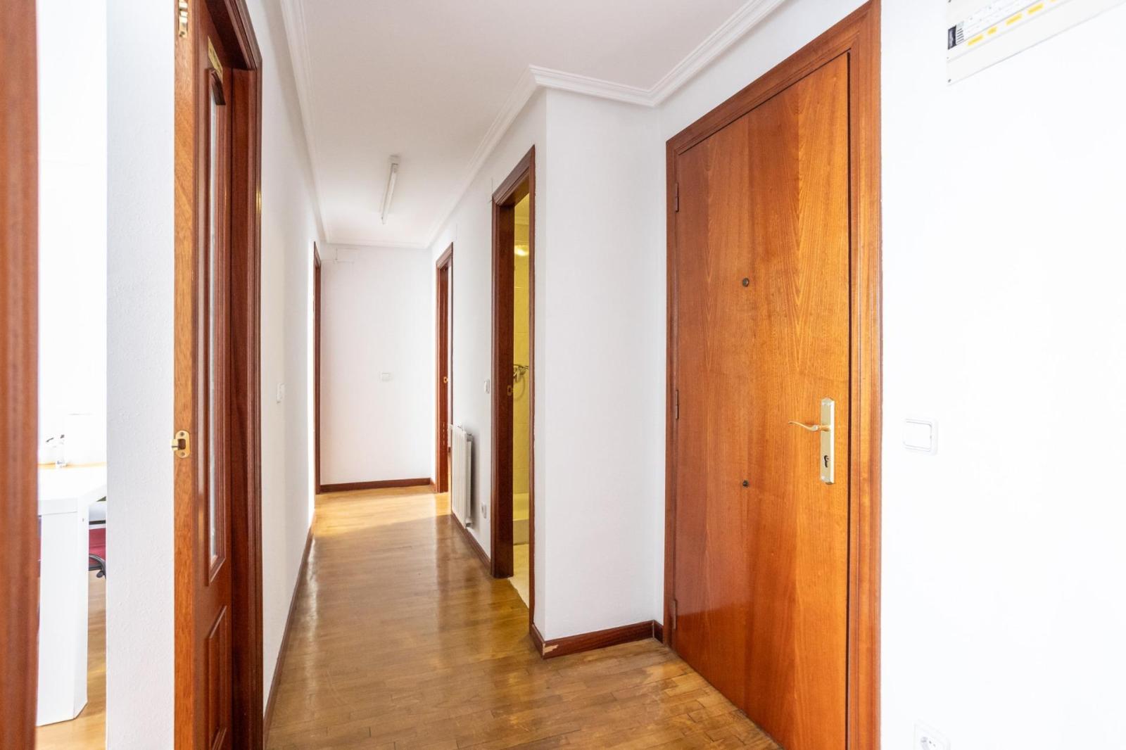 Flat for Sale in Langreo