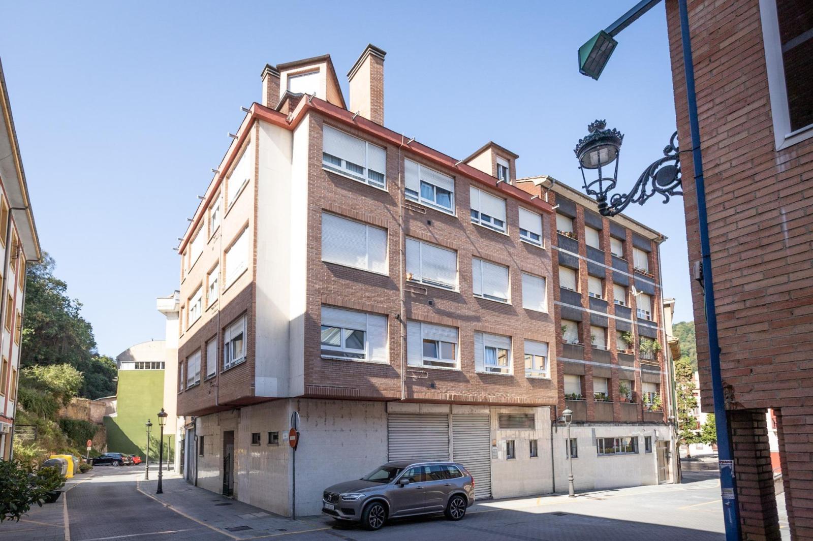 Flat for Sale in Langreo