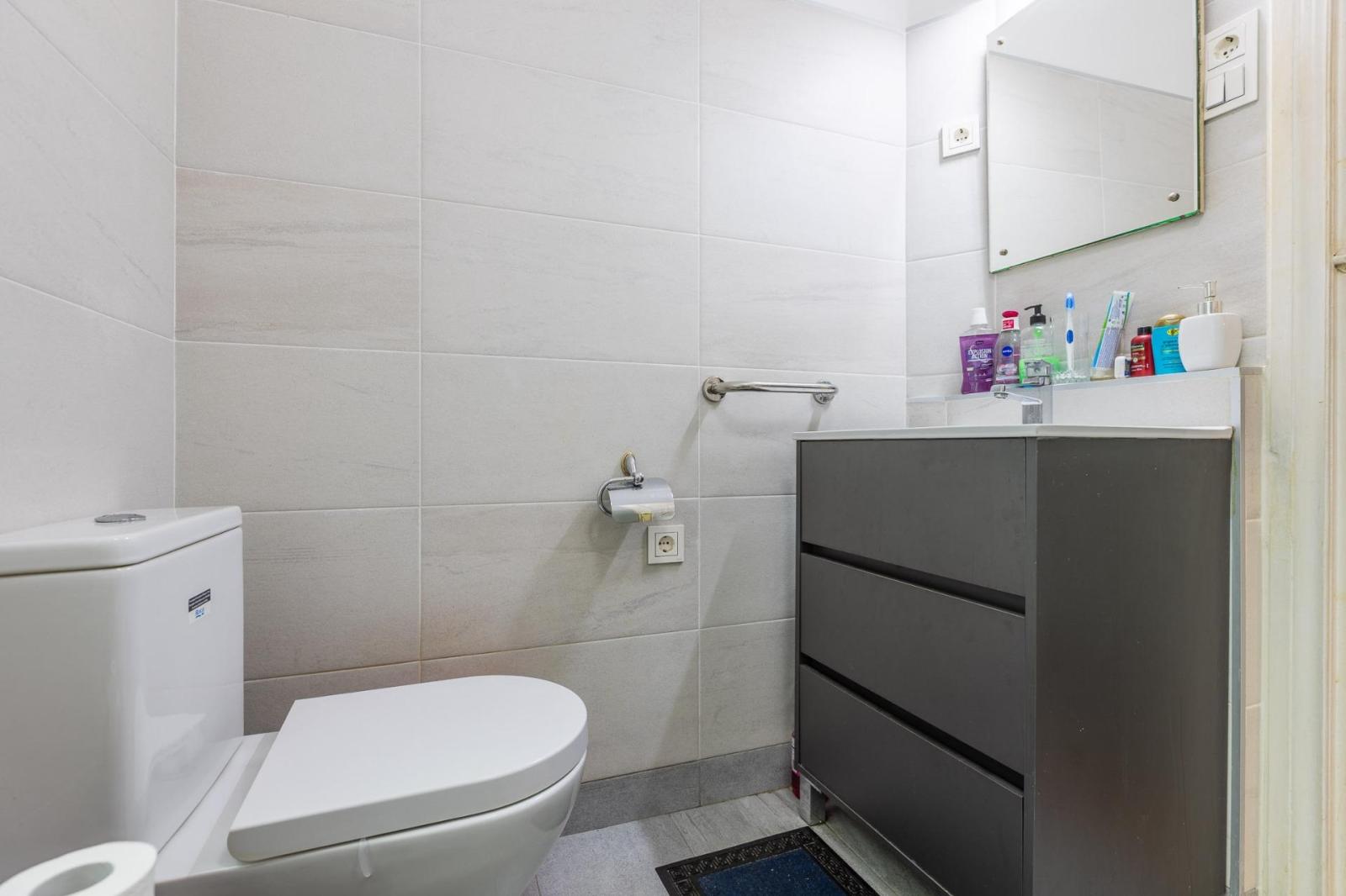 Flat for Sale in La Coruña