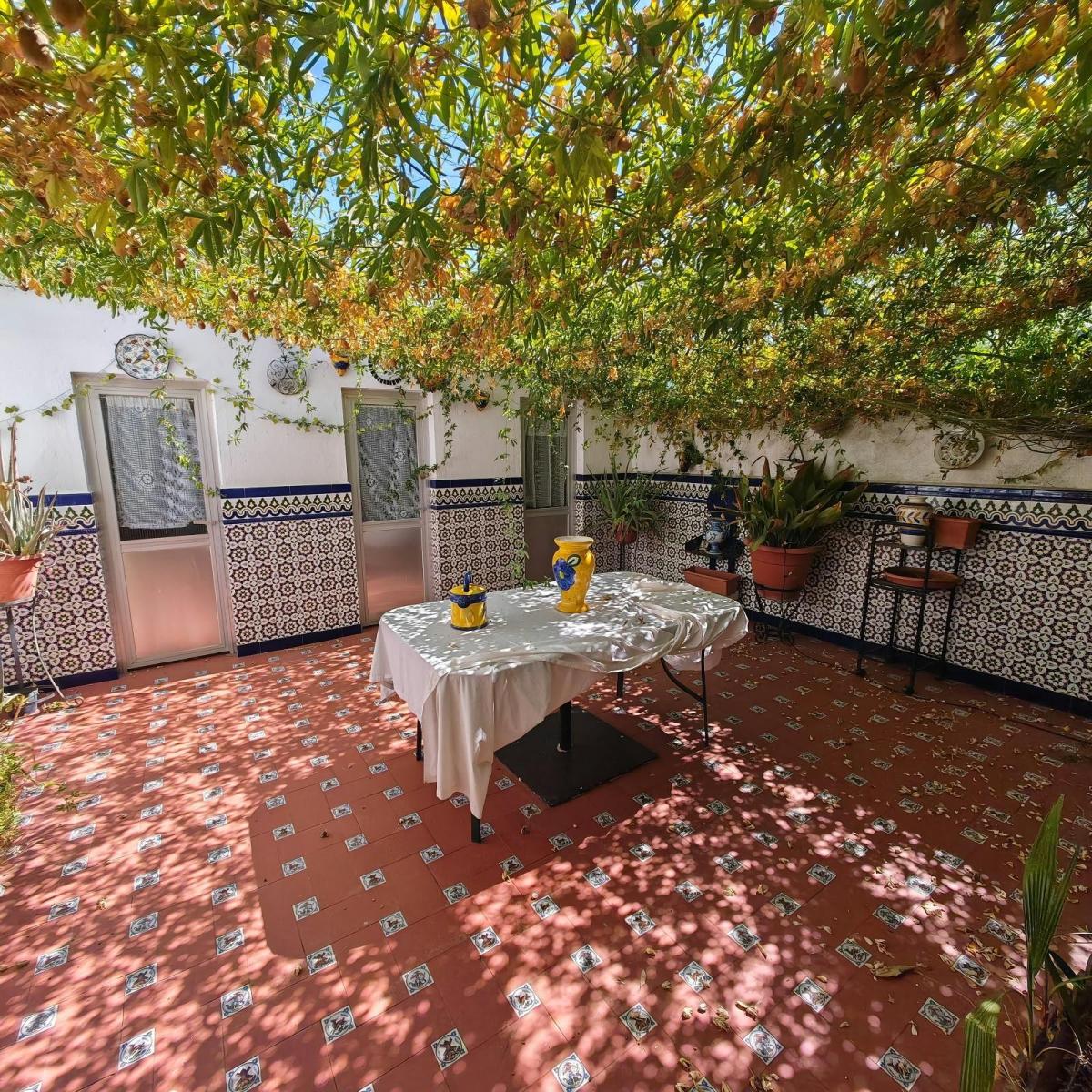 Chalet for Sale in Badajoz