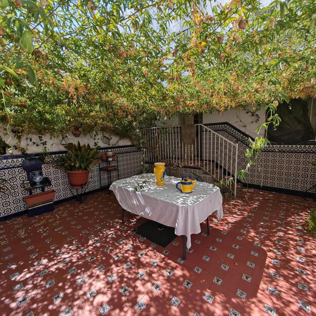 Chalet for Sale in Badajoz
