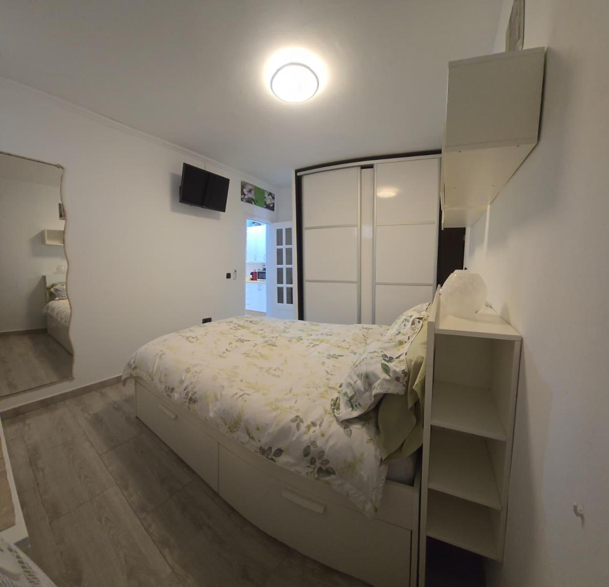 Flat for Sale in Yaiza