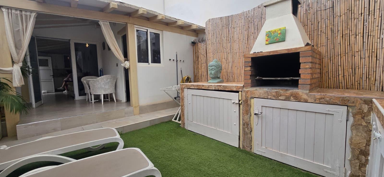 Flat for Sale in Yaiza