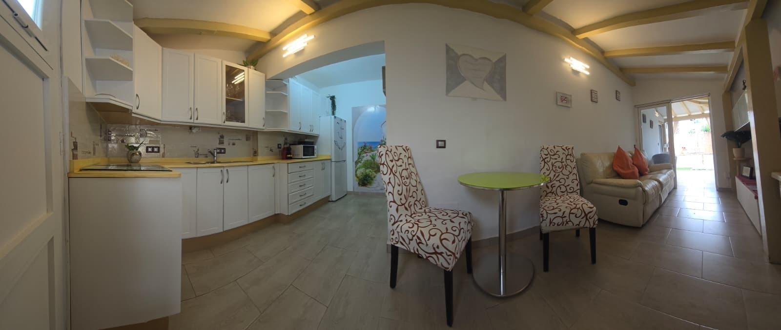 Flat for Sale in Yaiza