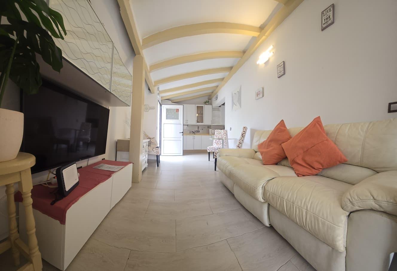 Flat for Sale in Yaiza