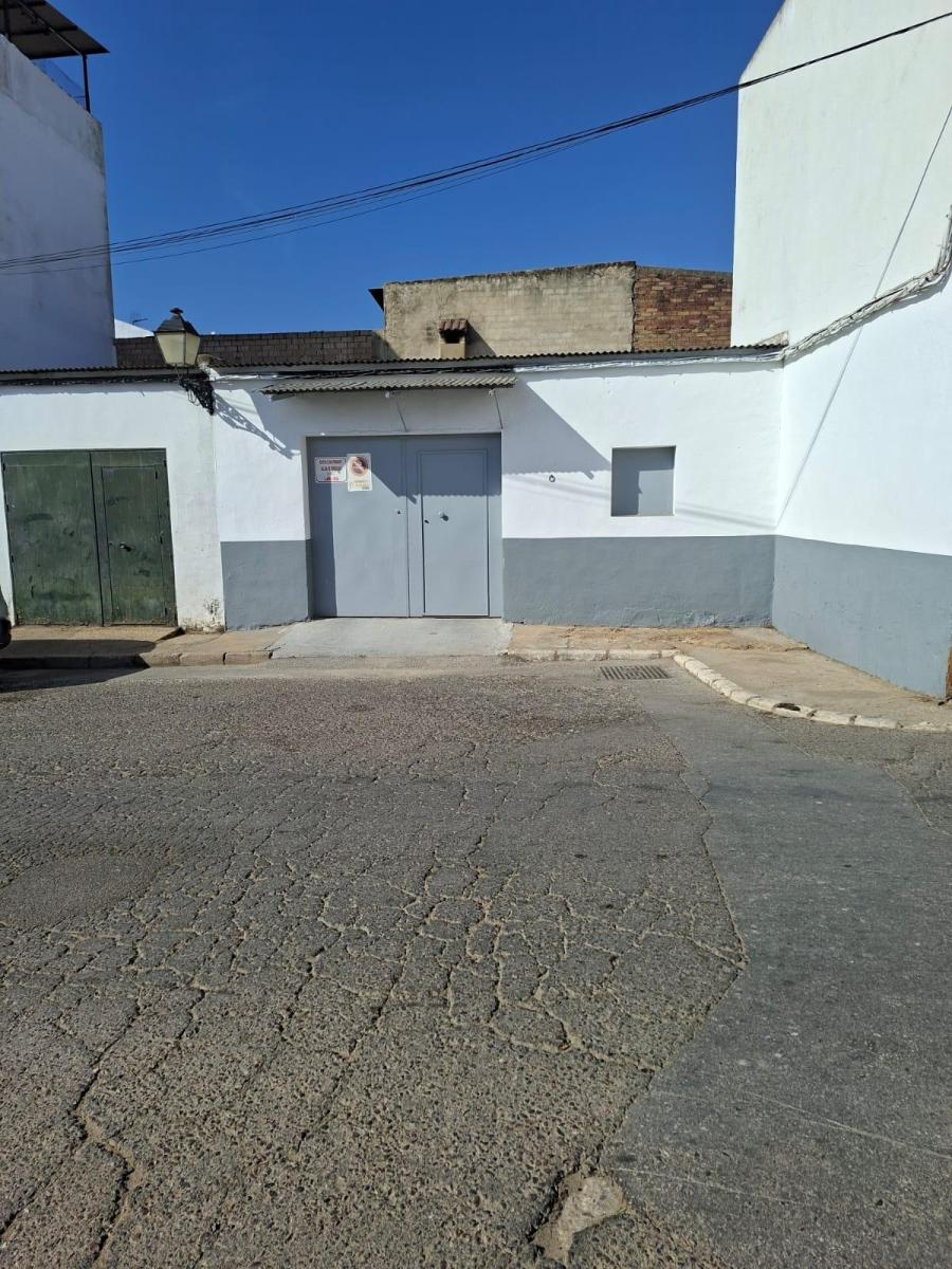 Garage for Sale in Almonte