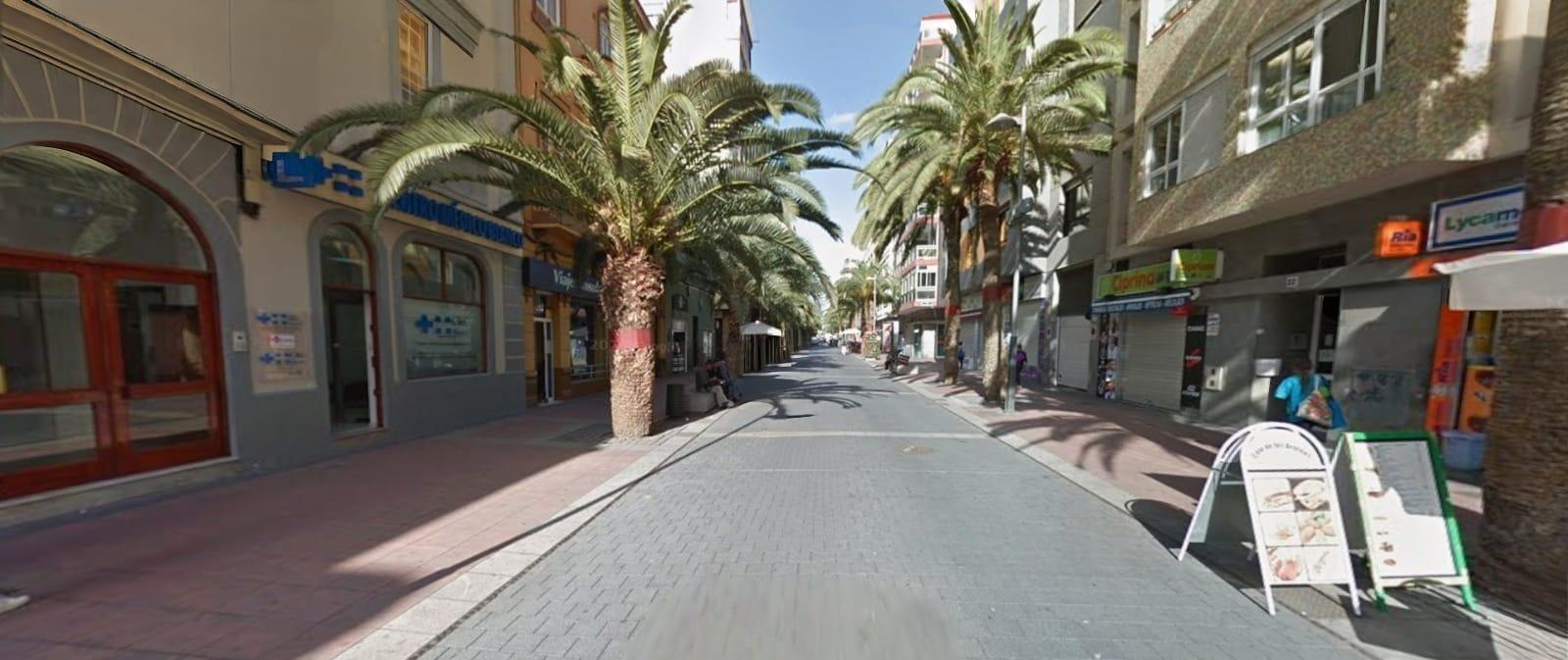 Flat for Sale in Las Palmas de Gran Canaria