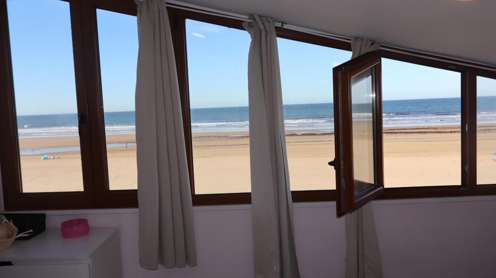 Flat for Sale in Santoña