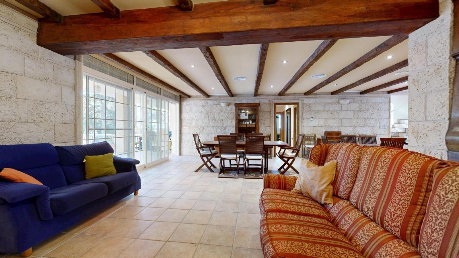 Chalet for Sale in Alzira