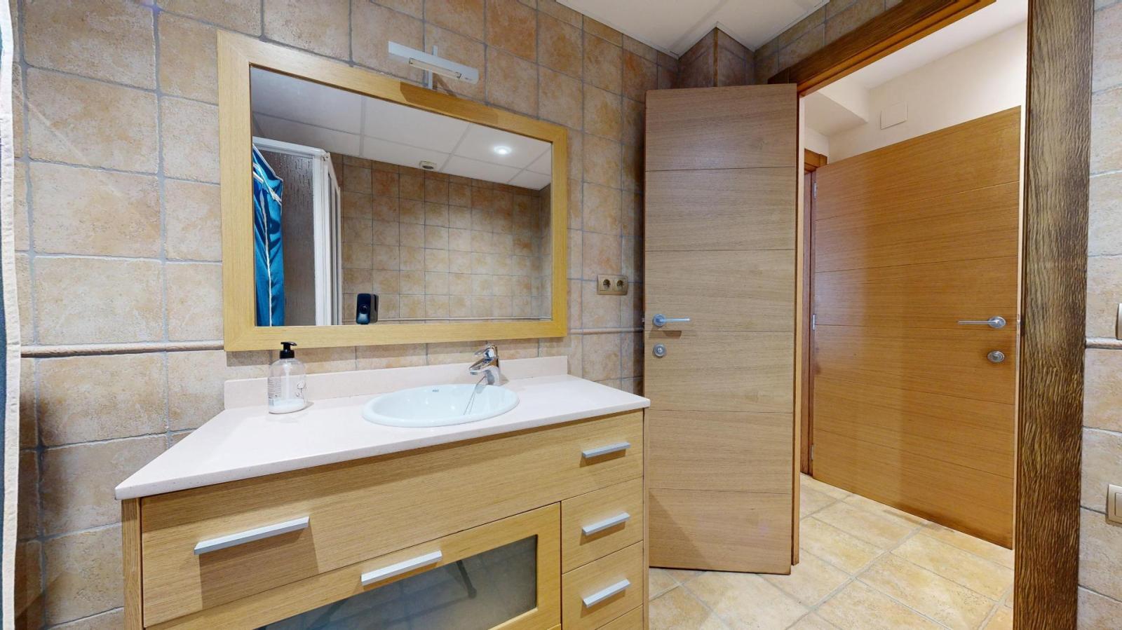 Chalet for Sale in Alzira