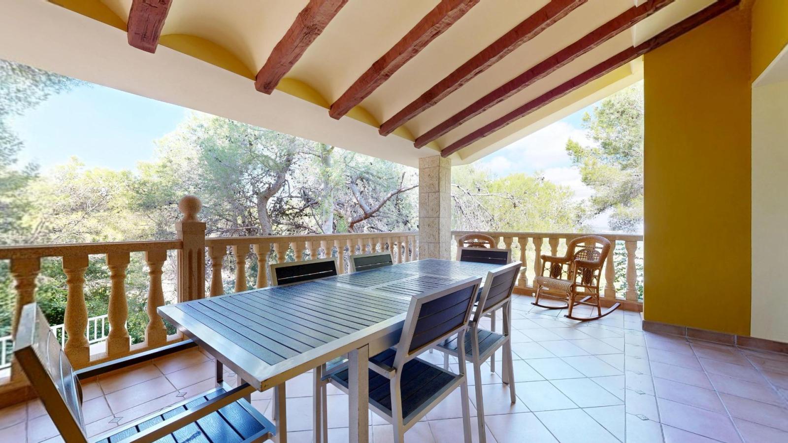 Chalet for Sale in Alzira