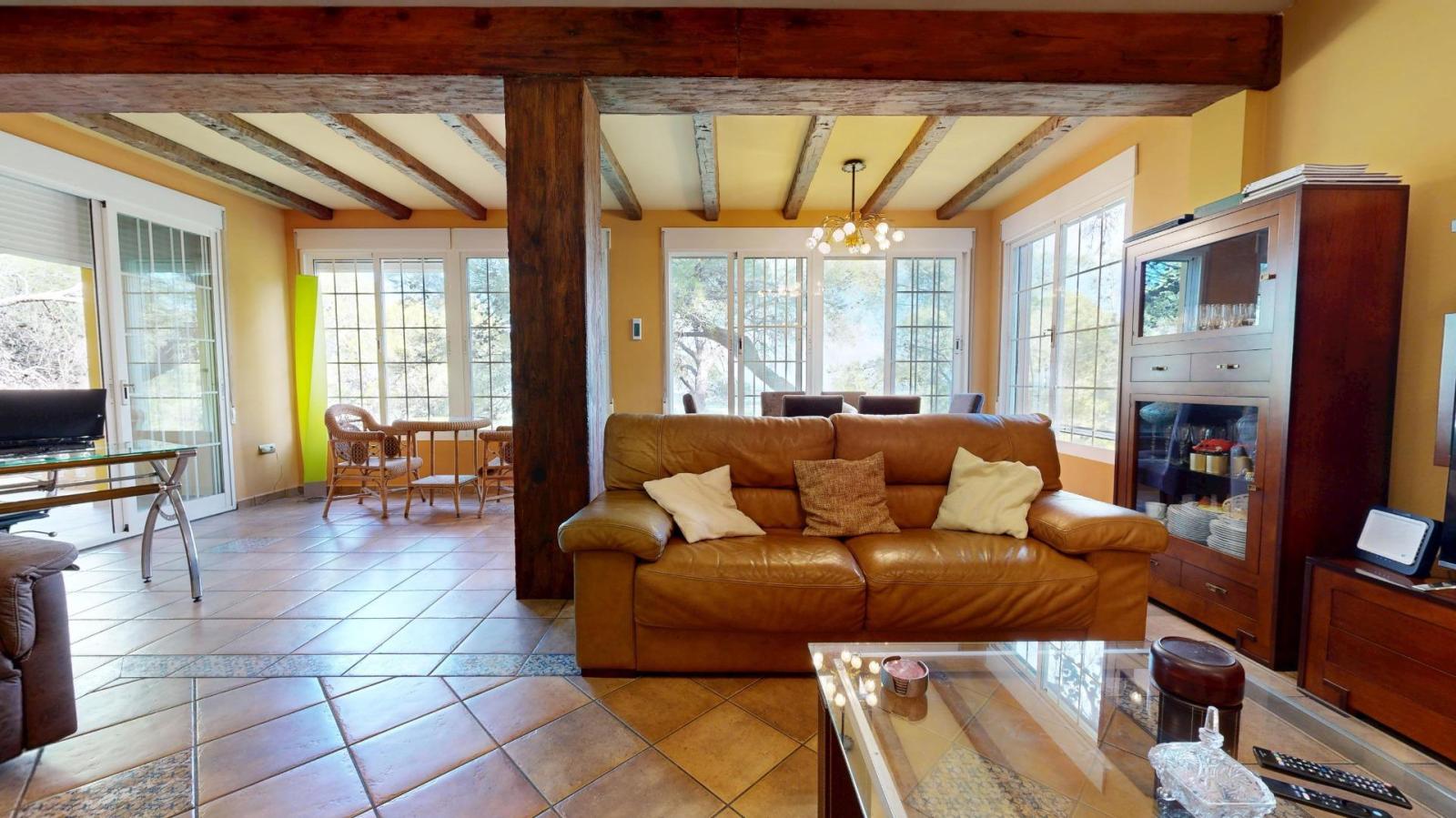 Chalet for Sale in Alzira