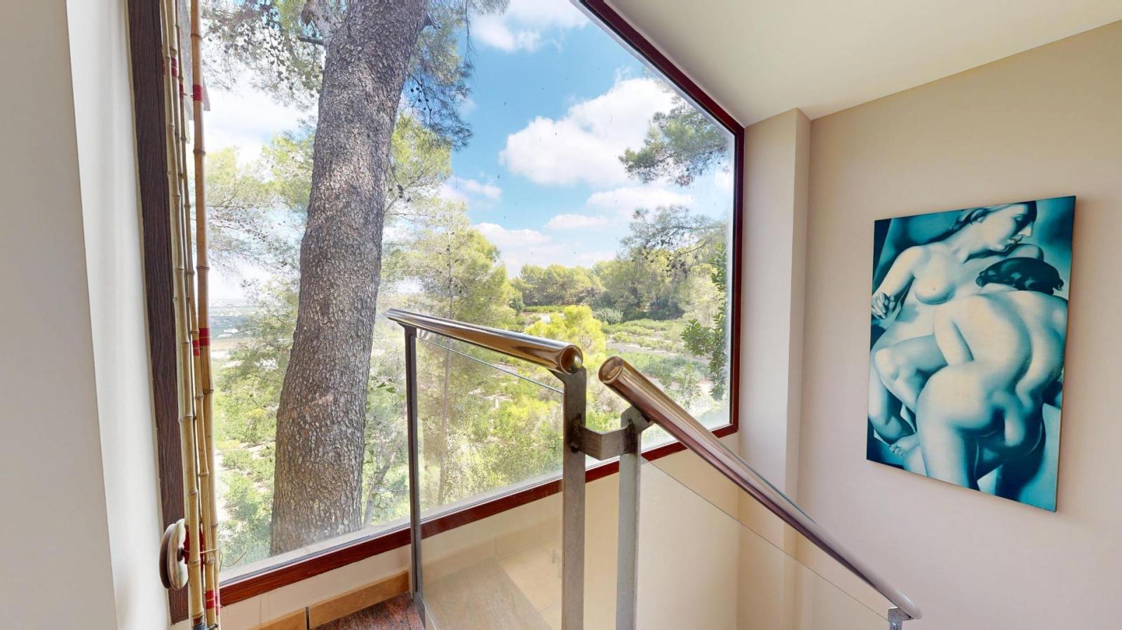 Chalet for Sale in Alzira