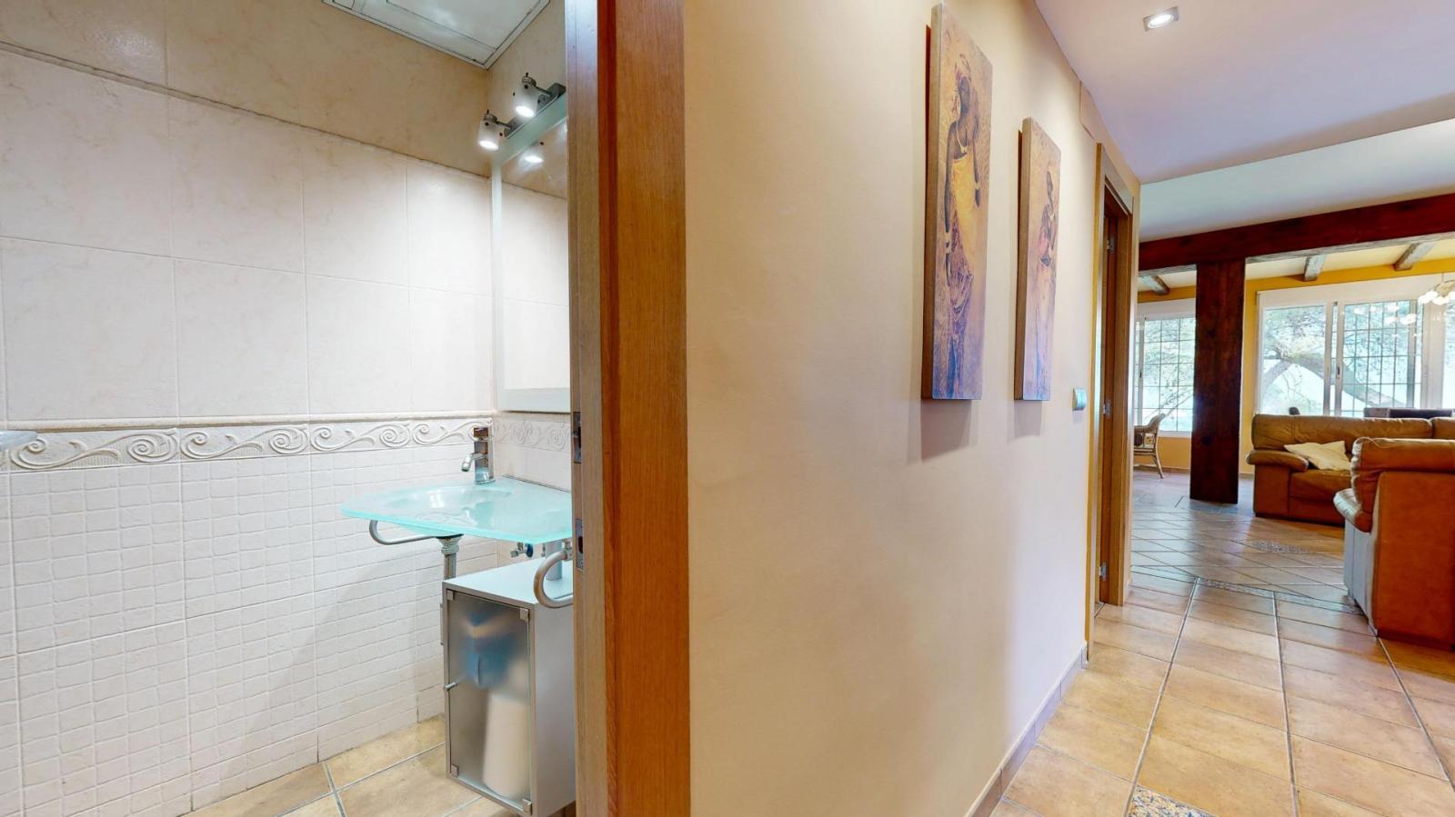 Chalet for Sale in Alzira