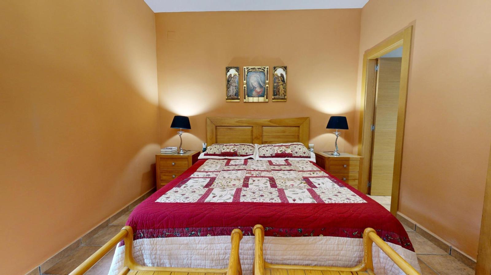 Chalet for Sale in Alzira