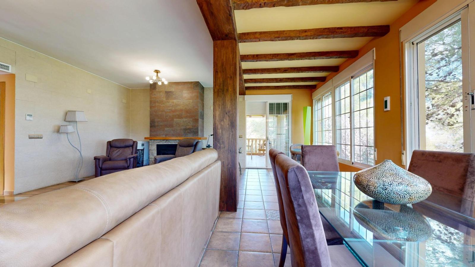 Chalet for Sale in Alzira