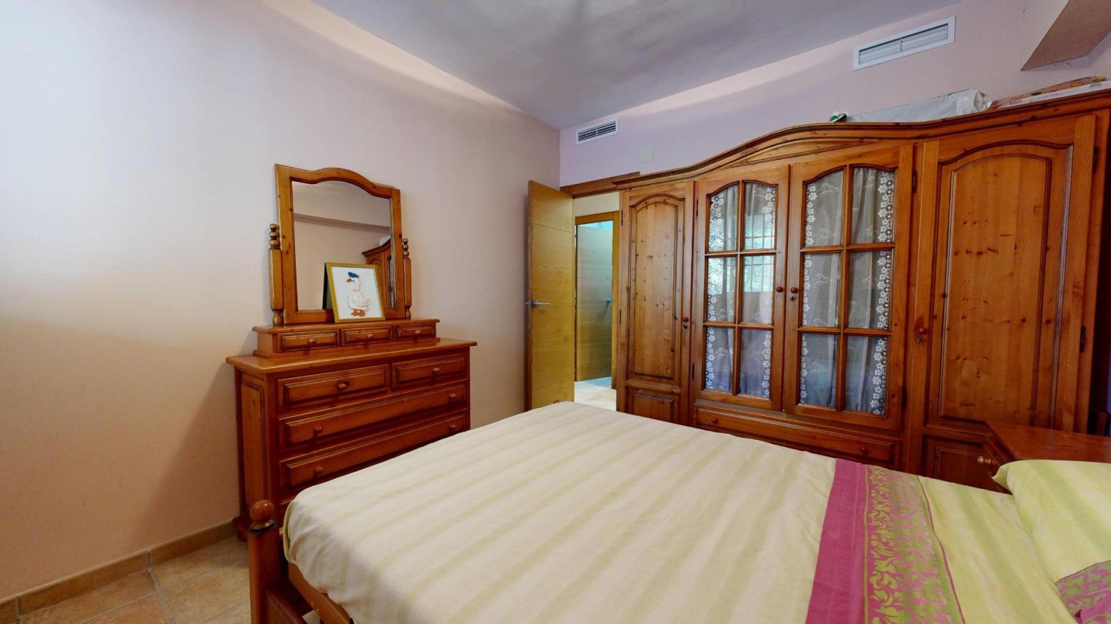 Chalet for Sale in Alzira